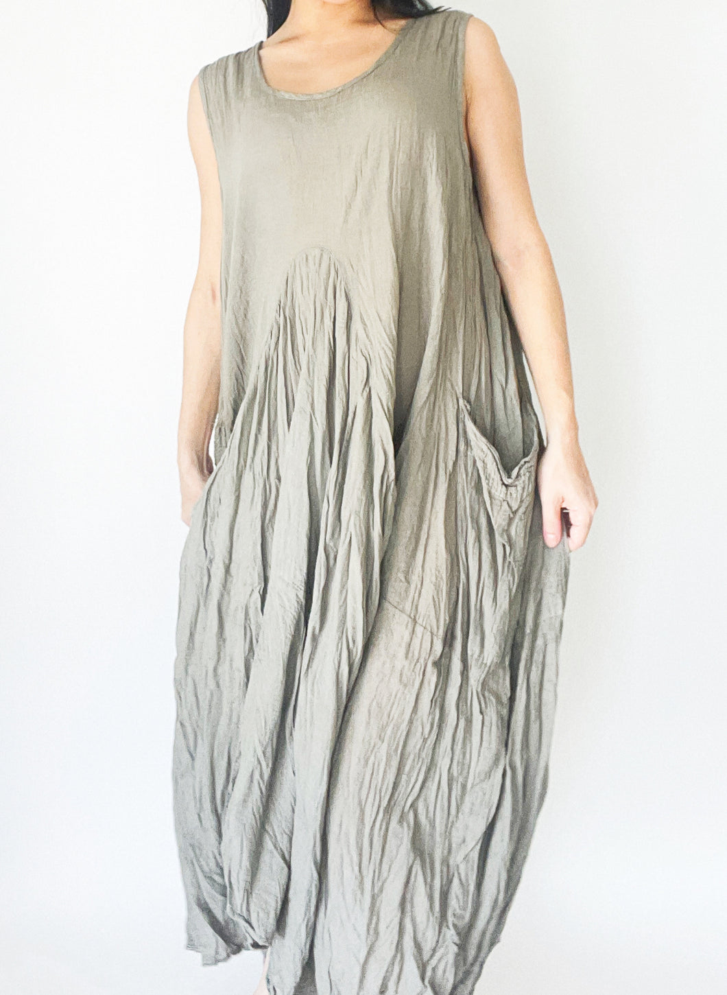 Loosely Drape Dress with Pockets