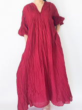 Load image into Gallery viewer, Puff Sleeve Pleated Dress with Pockets
