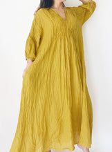 Load image into Gallery viewer, Puff Sleeve Pleated Dress with Pockets
