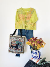 Load image into Gallery viewer, Tapestry Tote Style#4
